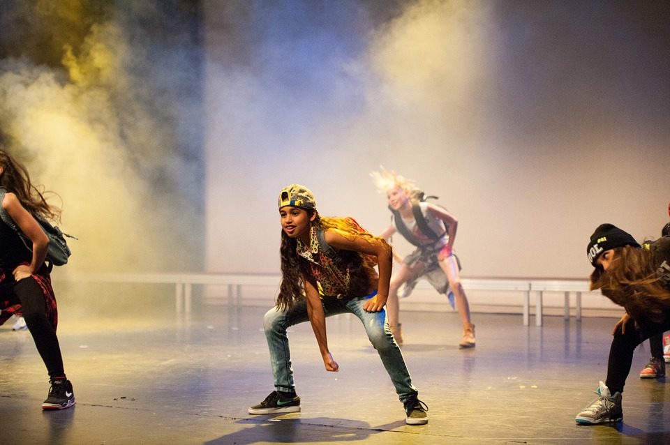 dance-517675_960_720